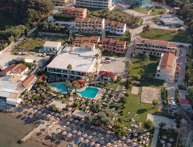 Robolla Beach Aparthotel Roda  photo