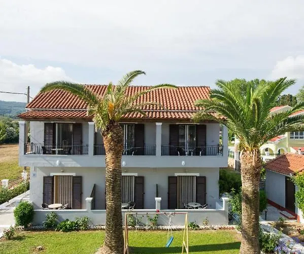 Фото Makis Studios Рода