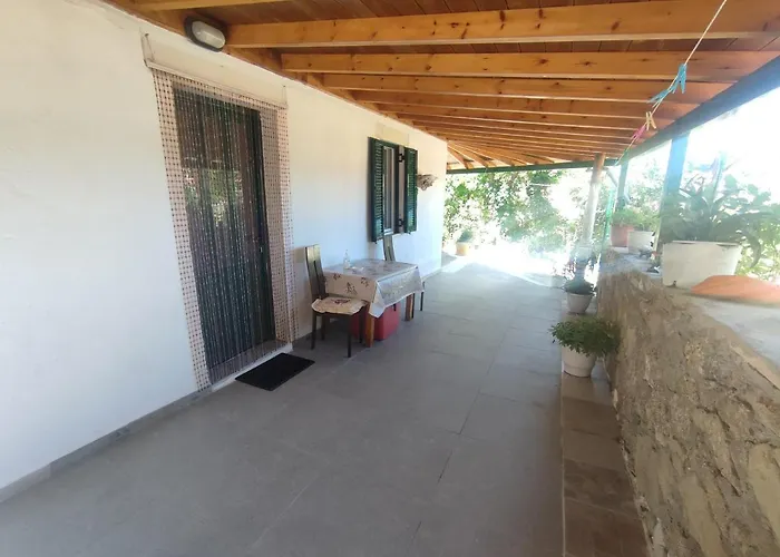 Πέτρινο Σπίτι Hotel Lazarata photo