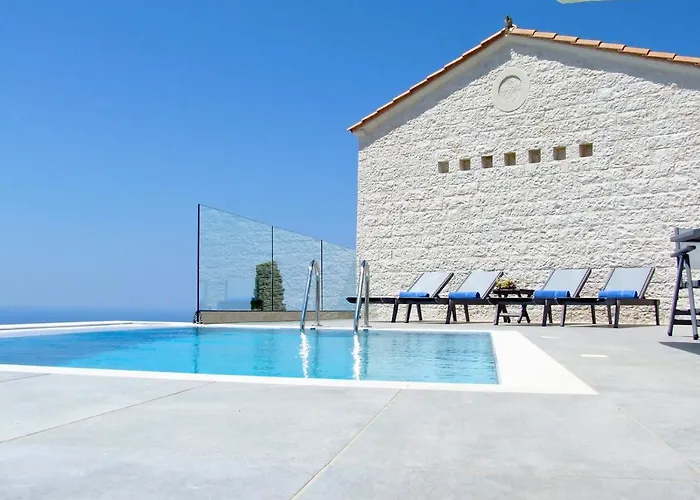 Emerald Agios Nikitas Drymon fotorgafie