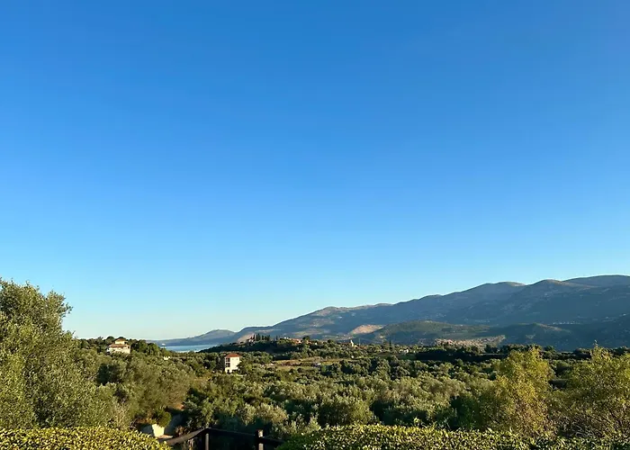 Traditional Villa Mandola Livathos  photo
