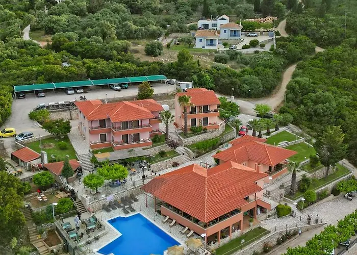Semiramis Hotel Frinion photo