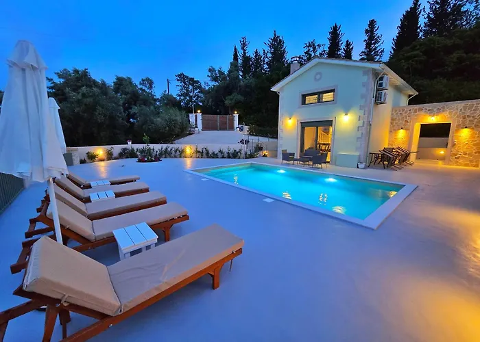 Photo de Armonia View Villa Kariótai