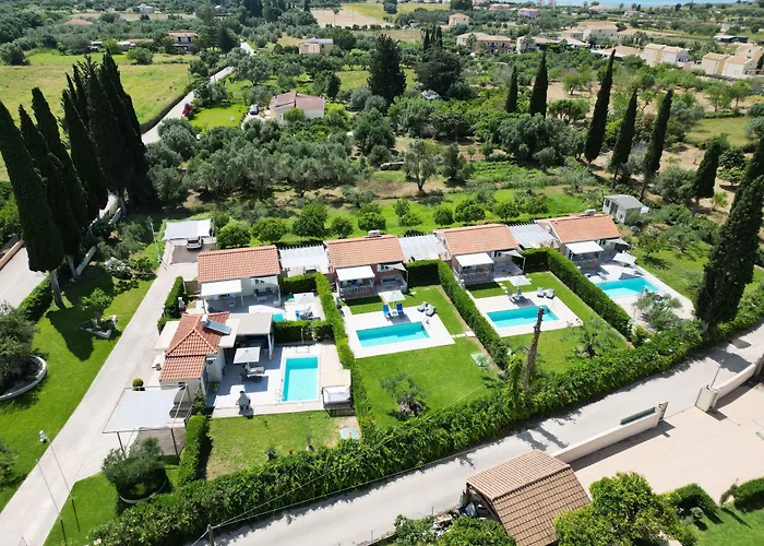 Cypress Garden Villas Muszáta képek