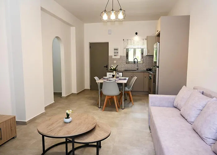 Evdokias Apt,Brand New 2025 Modern Apt In The Center Of Alikanas φωτογραφία