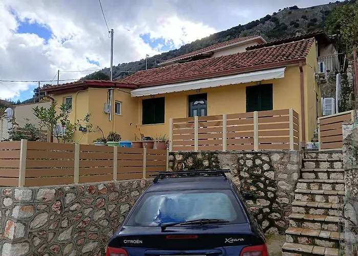 fotos do Ainos Cottage Kambitsata