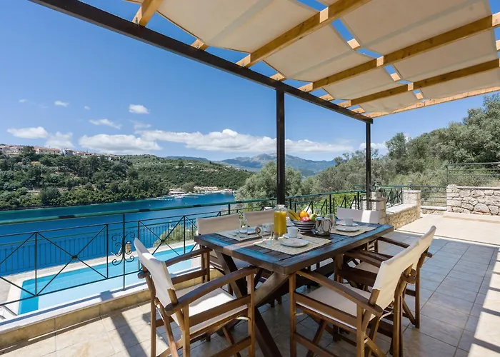 Villa Alex Meganisi - Luxury Villa With Private Pool, Seaviews, Beach Closeby Szpartohóri képek