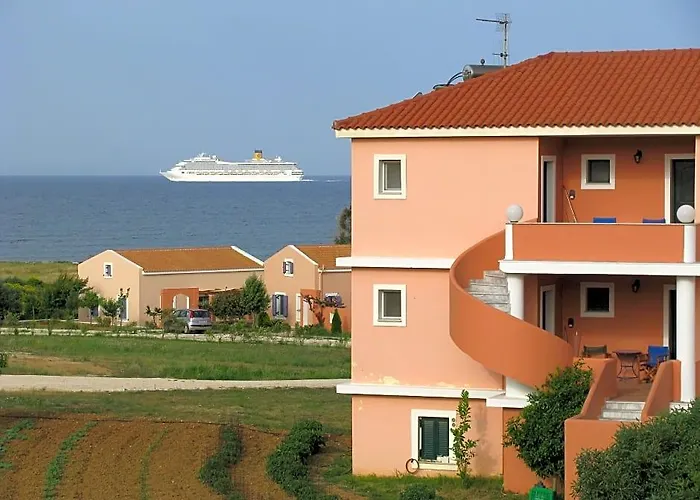 Remetzo Village Paliki zdjęcie