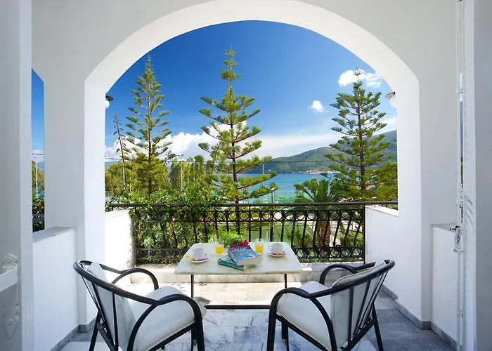 Hotel Athina Karavomylos photo