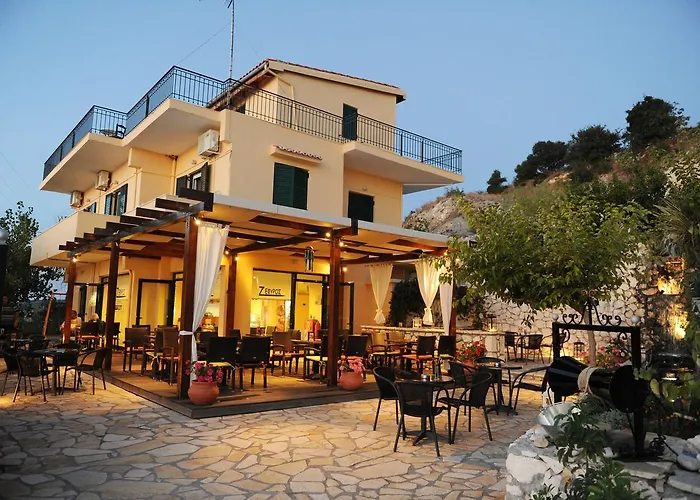 Zephyros Rooms And Apartments Drymon photo