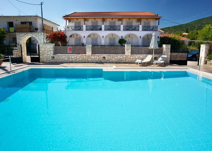 Diamanto Complex Aparthotel Karavomylos photo