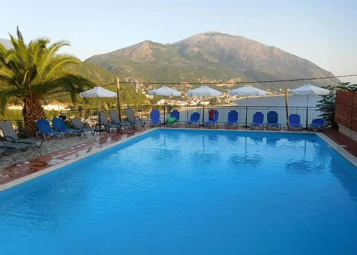 Hotel Oceanis Poros  photo